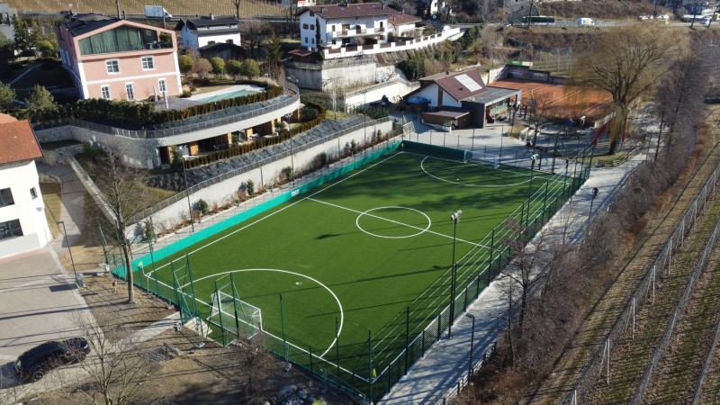 Fußballplatz mit Umz