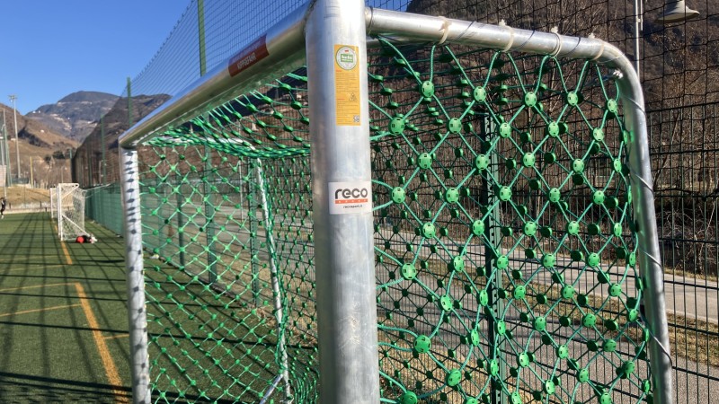 Fußballtore aus Aluminium vollverschweißt mit Antivandal Netzen Talferwiesen Bozen