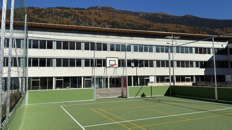 Green Court Pitch High School Malles Venosta