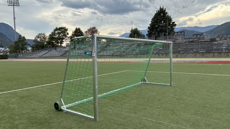 Football goals 5x2m Laives