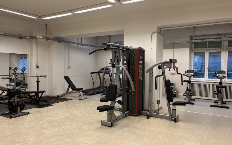  Fitnessraum Wirtschaftsfachoberschule Franz Kafka Meran