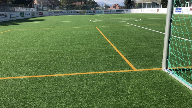 Campo da calcetto e rete parapalloni a  Soprabolzano (BZ)