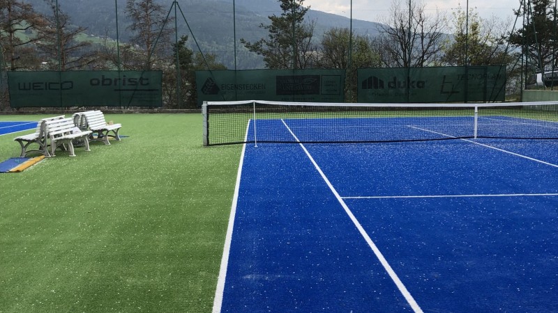 Fornitura e posa campo da tennis e recinzione al TC  Velturno (BZ)