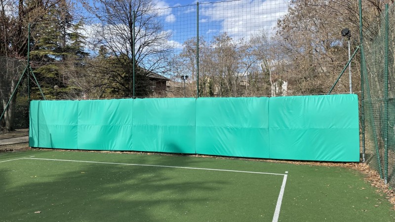 Protection and noise padding playground S. Giacomo