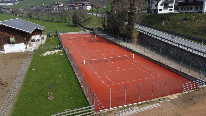 Campi da tennis RedCourt al Hotel Stroblhof**** a San Leonardi di Passiria