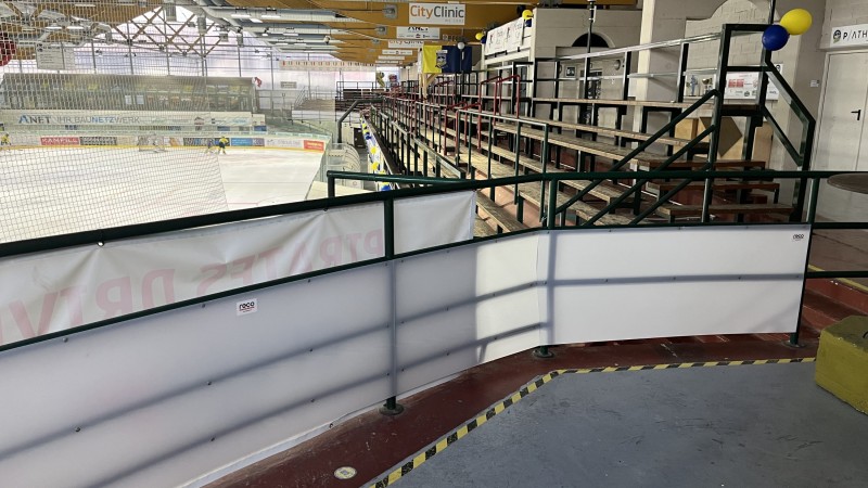 Protezione plexiglass palaghiaccio Bolzano