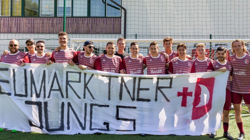 Ausrüstung Neumarktner Jungs