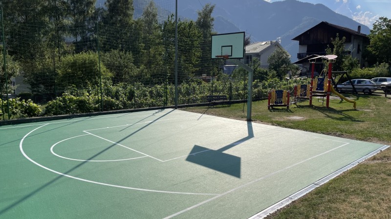 Basketballfeld Mezzolago (Ledro)