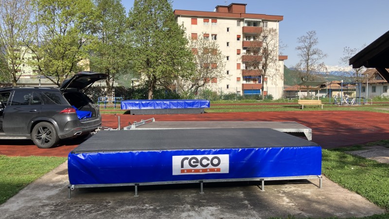 Materassini di caduta per salto in alto a Laives