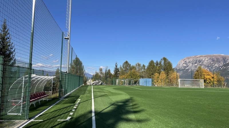 Football pitch in Collepietra