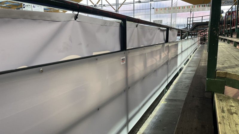 Plexiglas Schutz Eisstadion Eppan