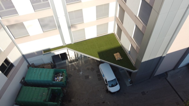 Begrünung Dachterrassen Klinik Pederzoli Peschiera am Gardasee