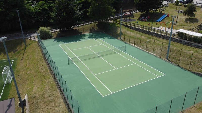 Tennis court Spera