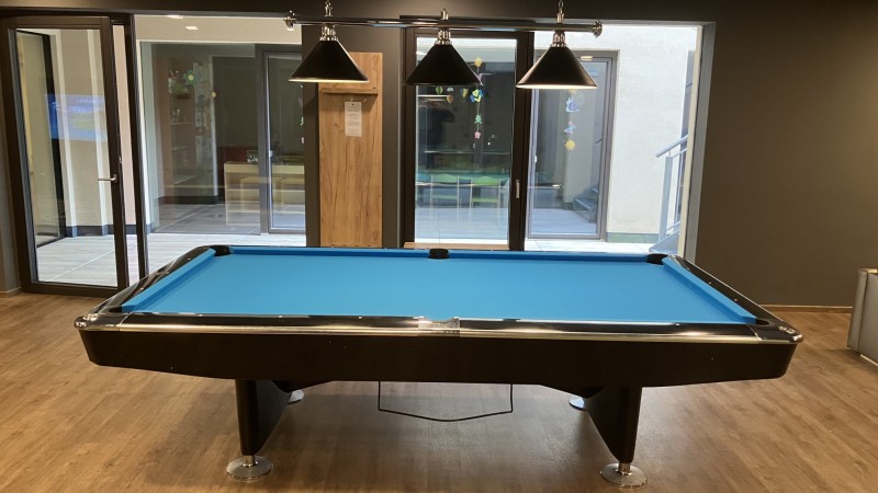 Erneuerung Billardtuch AMONTI & LUNARIS Wellnessresort