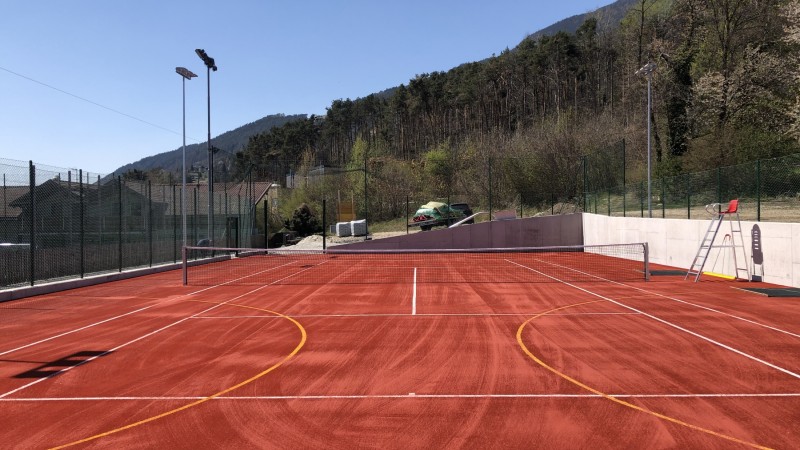 Tennis court and fencing Pfeffersberg.