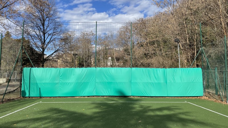 Protection and noise padding playground S. Giacomo